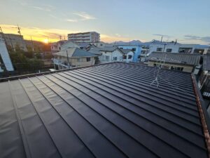 屋根カバー工法